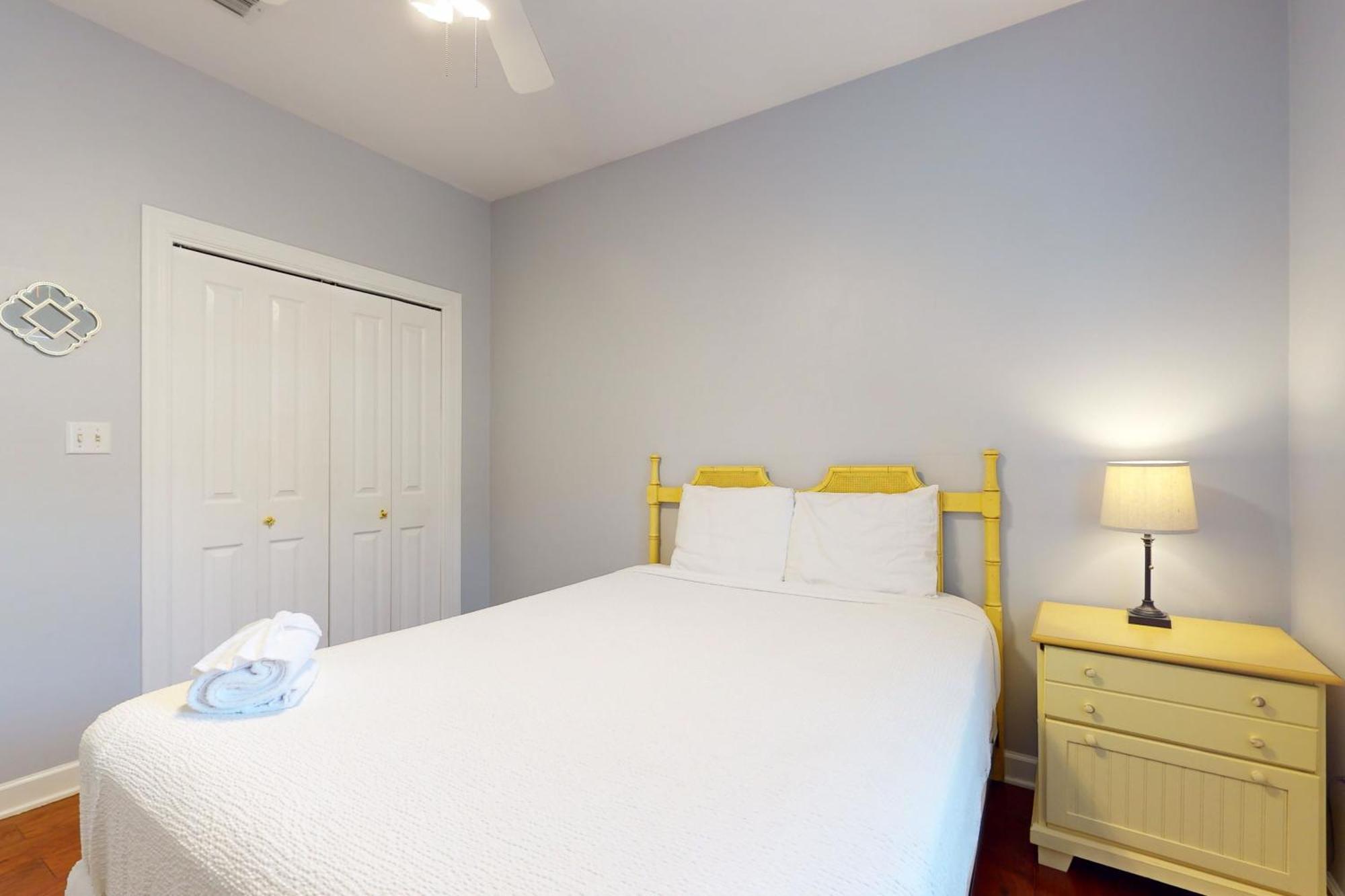 2 Bed 2 Bath Vacation In *