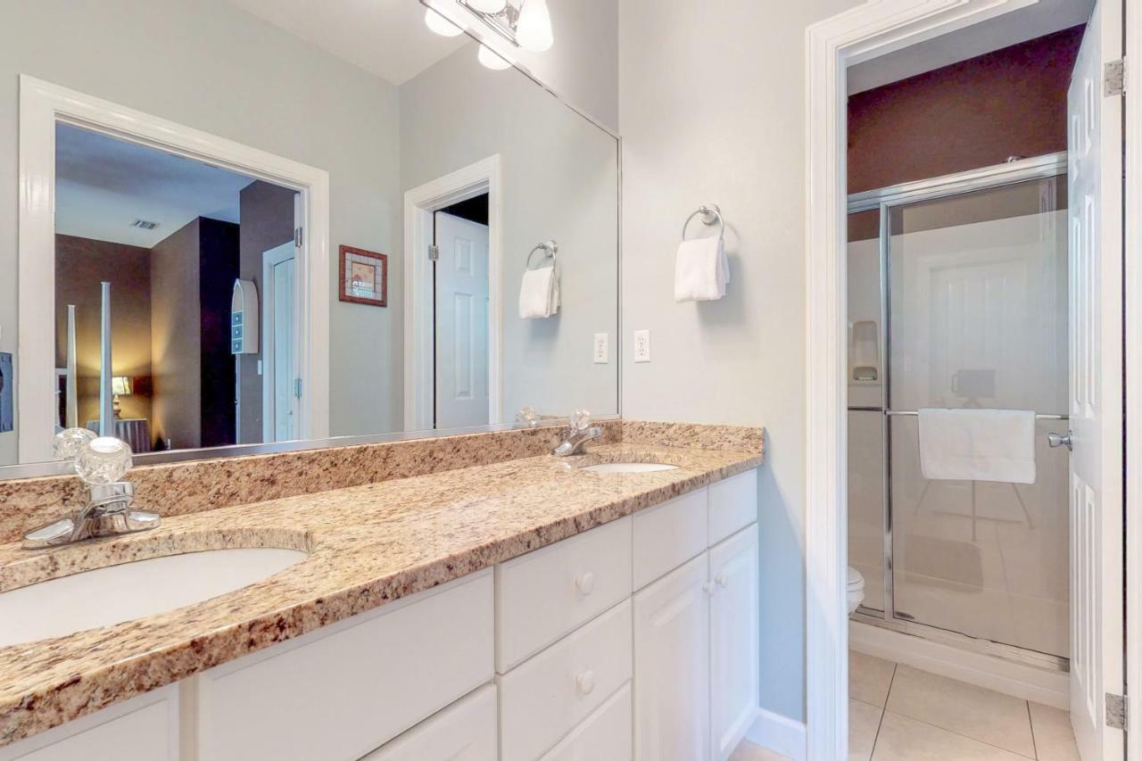 2 Bed 2 Bath Vacation In *