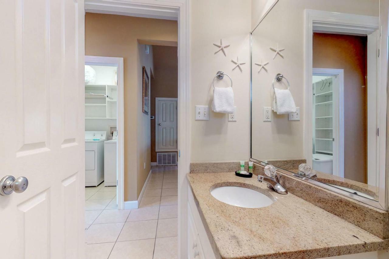 2 Bed 2 Bath Vacation In Holiday home *