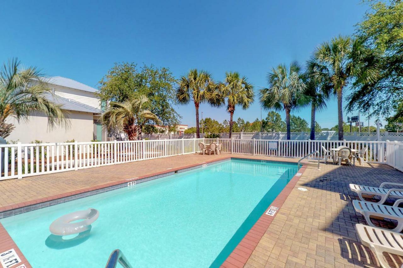 Holiday home 2 Bed 2 Bath Vacation In *